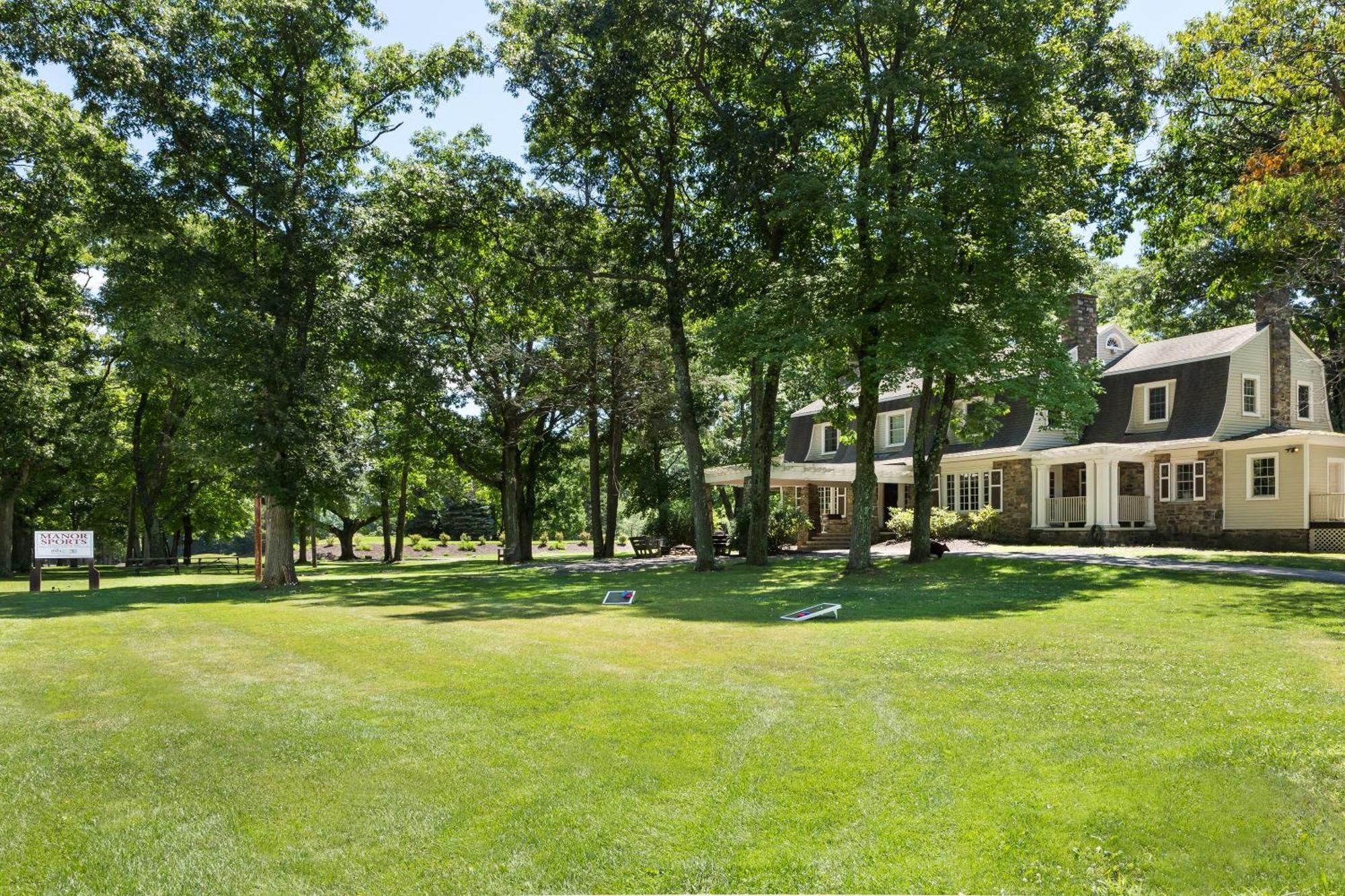 Pocono Manor Resort And Spa מראה חיצוני תמונה